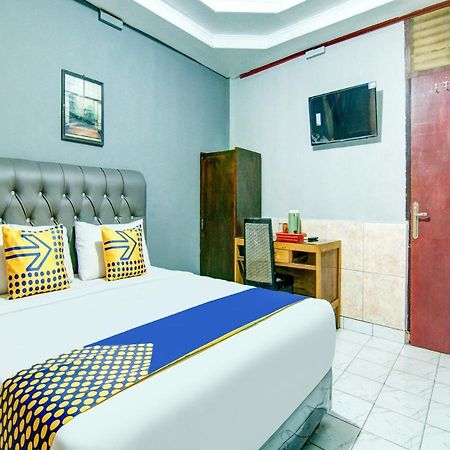Oyo 2690 Hotel Tampan Pekanbaru Exterior photo