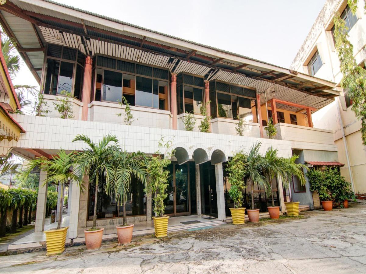 Oyo 2690 Hotel Tampan Pekanbaru Exterior photo