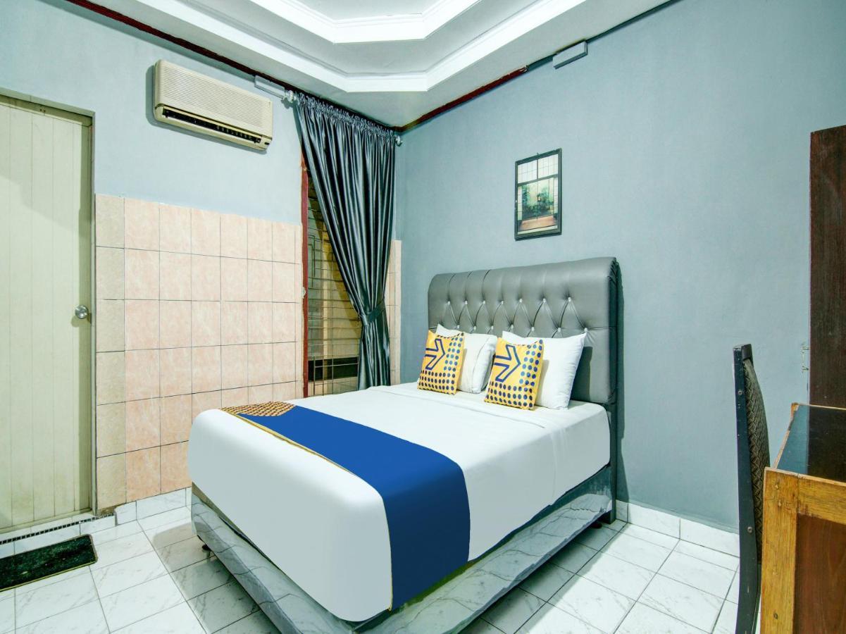 Oyo 2690 Hotel Tampan Pekanbaru Exterior photo